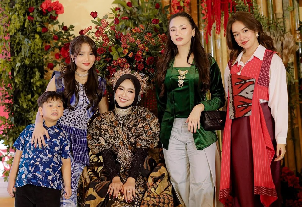 Kehadiran Para Artis dan Selebriti di Birthday Party Ria Ricis dan Moana [Instagram]